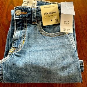 Abercrombie kids wide leg jeans high rise.